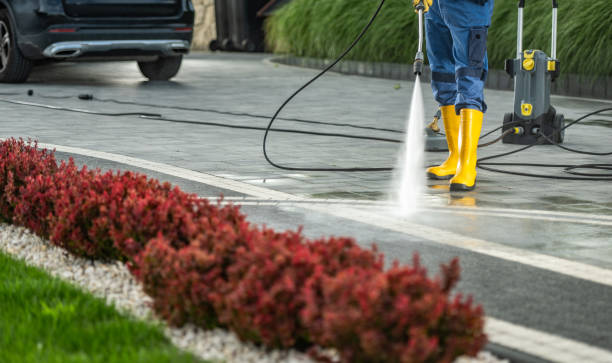 Why Choose Our Certified Pressure Washing Experts for Your Project Needs in Howards Grove, WI?